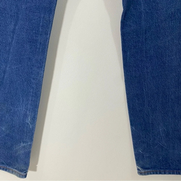 Wrangler Distressed Blue Jeans - Picture 7 of 10